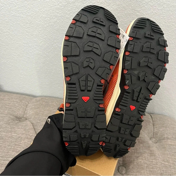 NEW Solomon Techamphibian 5 Low Top Sneakers Spice Route Burnt Henna Black-9 - Picture 7 of 9